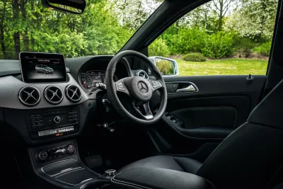 B 220